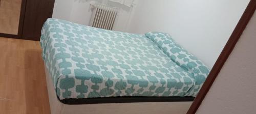 Ένα ή περισσότερα κρεβάτια σε δωμάτιο στο Piso 3 habitaciones Aranda de Duero céntrico