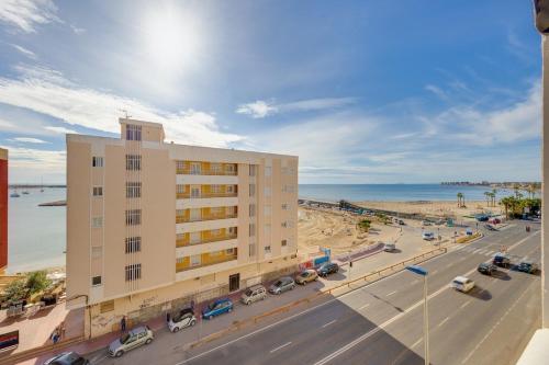 Apartamento 3 dormitorios con vistas al mar en Torrevieja