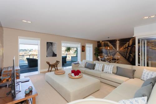 Local 167 - Oporto View House