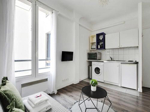 Studio - 2P- Place de Clichy