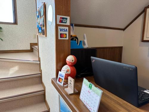 Un lugar para sentarse en レイクピアエンゼル山中湖