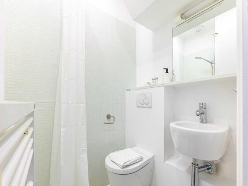 Charming studio 1P near Av Montaigne