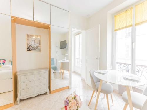 Cosy studio for two Tour Eiffel Champs de Mars