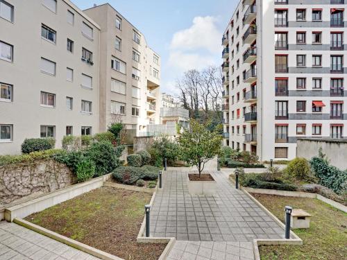 Charming 1BDR 2P 15th Exhibition Centre