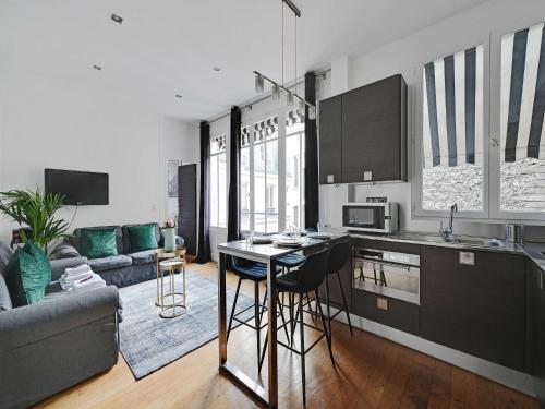 Nice and quiet 1BDR apartment 8th - BAIL MOBILITE