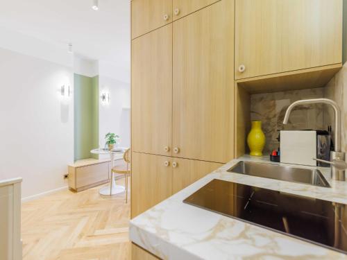 Modern studio -2P- near Montmartre