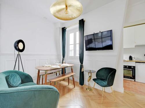 Pretty studio 2P - TERNES ST HONORE