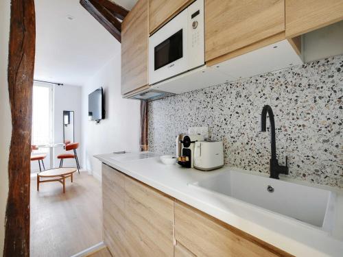 Beautiful studio -16 ard de paris- Mobility lease