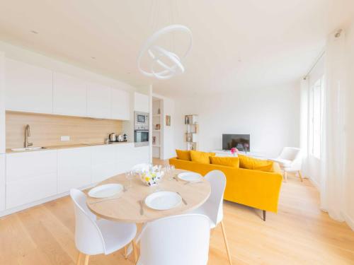 Magnificent apartment -2BR 4P - Porte Maillot