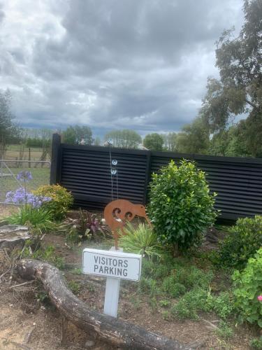 Photo de la galerie de l'établissement Bridge Pa cottage, à Pakipaki