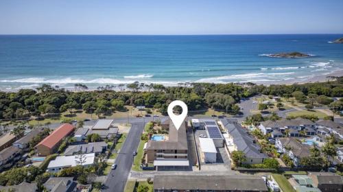 an aerial view of the sculpture at the beach at Ocean Parade 4 - Affordable, Pool, Spa, Cafes, Sleeps 4 in Coffs Harbour