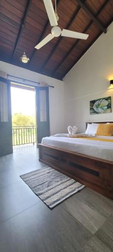 Ένα ή περισσότερα κρεβάτια σε δωμάτιο στο Brownies Villa