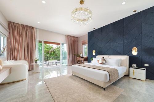 Χώρος καθιστικού στο Hermit villa 3BR 4BA 12hr Butler