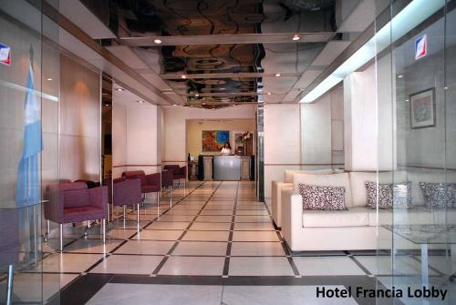 Χώρος καθιστικού στο Hotel Francia