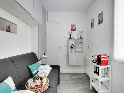 Intimate Studio-2P- Sacre Coeur Abesse