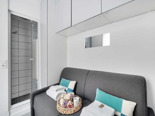 Intimate Studio-2P- Sacre Coeur Abesse
