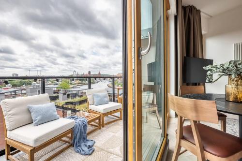 The Motlavian Apartment by Renters Prestige