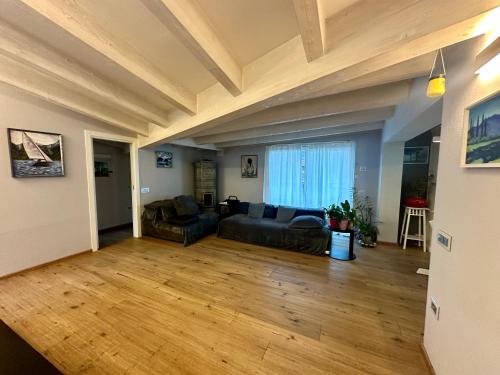 Posezení v ubytování Arya Lake Apartment