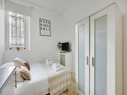 Superb studio 2P Ecole Militaire Eiffel Tower - MOBILITY LEASE