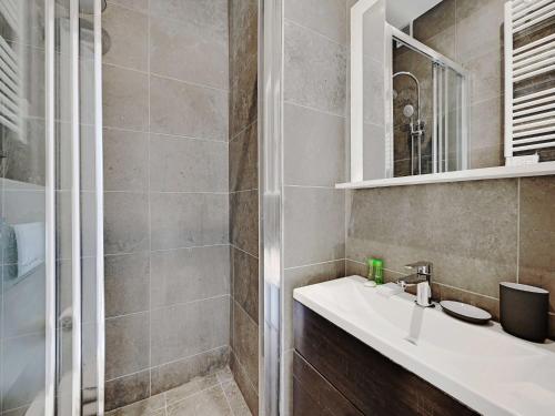 Superb studio 2P Ecole Militaire Eiffel Tower - MOBILITY LEASE