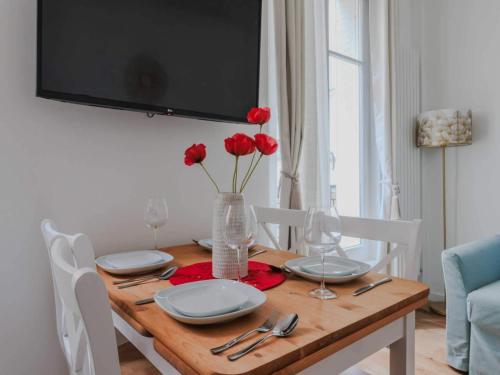 Cozy 1BDR Apt 4P Getaway in Central Paris