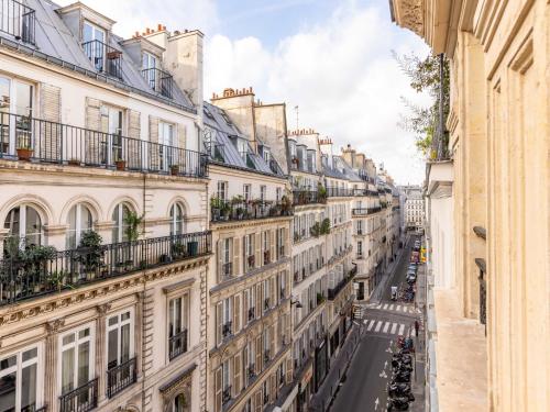 Beautiful modern apartment 3 BDR 6P C ur de Paris