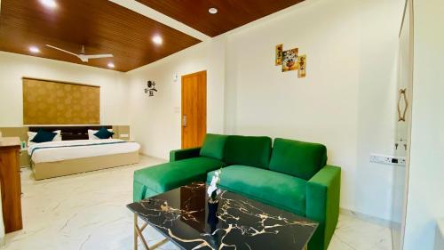 Posezení v ubytování Stay 10 Parallel Apartment Hotel