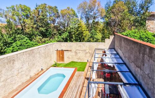 Πισίνα στο ή κοντά στο Lovely Apartment In Saint Chinian