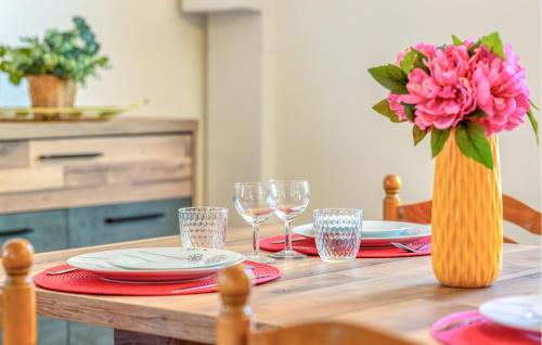 Φωτογραφία από το άλμπουμ του 2 Bedroom Pet Friendly Home In Pîtres σε Pitres