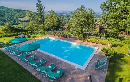 Πισίνα στο ή κοντά στο Stunning Home In Monterchi With Wifi