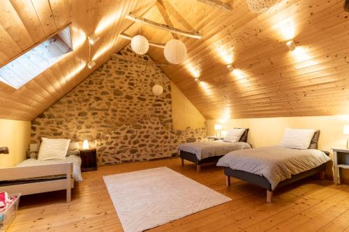 Area tempat duduk di Gîte Chez Pyero