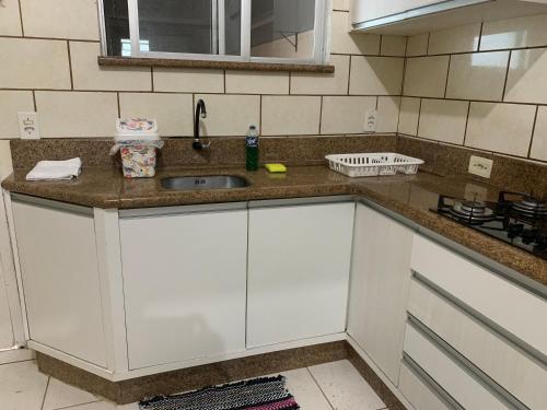 Køkken eller tekøkken på Casa em condomínio