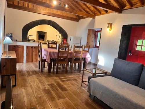 Casa do Postigo Rustic Refuge to Relax