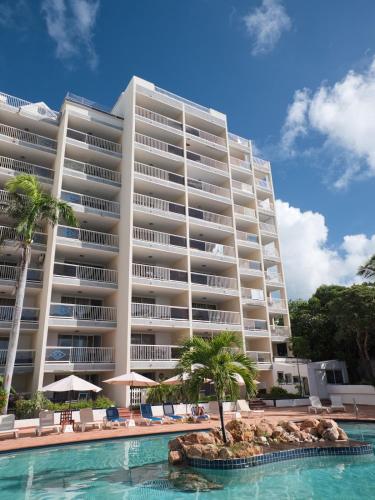 Piscina a Penthouse Dominick o a prop