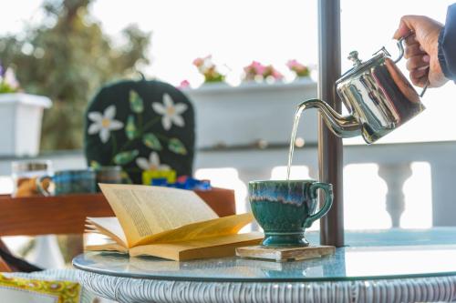 Boissons dans l'établissement Almost Heaven Suites