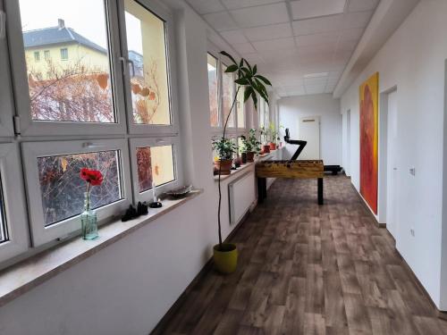 Gambar di galeri bagi Ferienwohnung am Englischen Garten di Meiningen