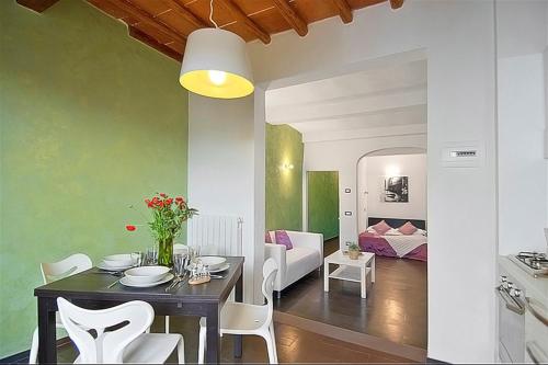 Apartments Florence- San Gallo Suite IV with balcony