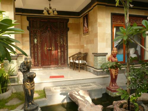 Gallery image of Rumah Wayans Lipah in Amed