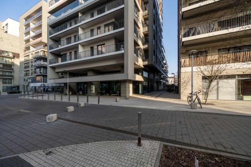 Το κτήριο όπου στεγάζεται  το διαμέρισμα