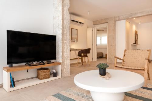K-DOCK by Nuka Homes