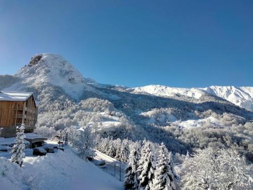 Γενική θέα στο βουνό ή θέα στο βουνό από  αυτό το διαμέρισμα