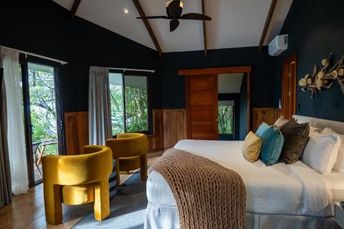 Koora Monteverde a Cloud Forest Hotel by Sandglassにあるベッド