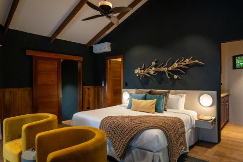 Koora Monteverde a Cloud Forest Hotel by Sandglassにあるベッド