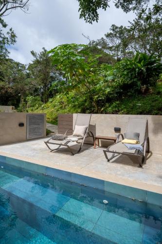 Koora Monteverde a Cloud Forest Hotel by Sandglassの敷地内または近くにあるプール