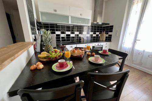 Villa Quintel -Proche gare & centre -JardinBalcon