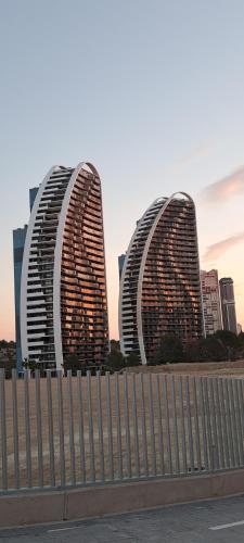 ROMERO APARTMENTS-SUNSET WAVES-BENIDORM