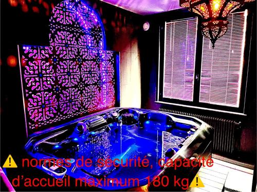 Φωτογραφία από το άλμπουμ του loveroom21 σε Valenciennes