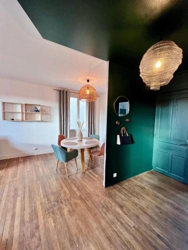 Fotografia z galérie ubytovania Casa Paris - T2 - 4pers - Hyper centre Brive v destinácii Brive-la-Gaillarde