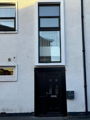Muka bangunan atau pintu masuk Modern Studio Flat in Bramhall