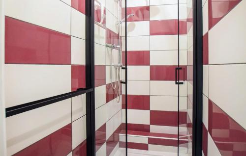 Photo de la galerie de l'établissement Le rocher, à Colombières